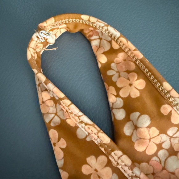 Benoa Swim Sienna Top and Johnny Bottom - Picture 5 of 6